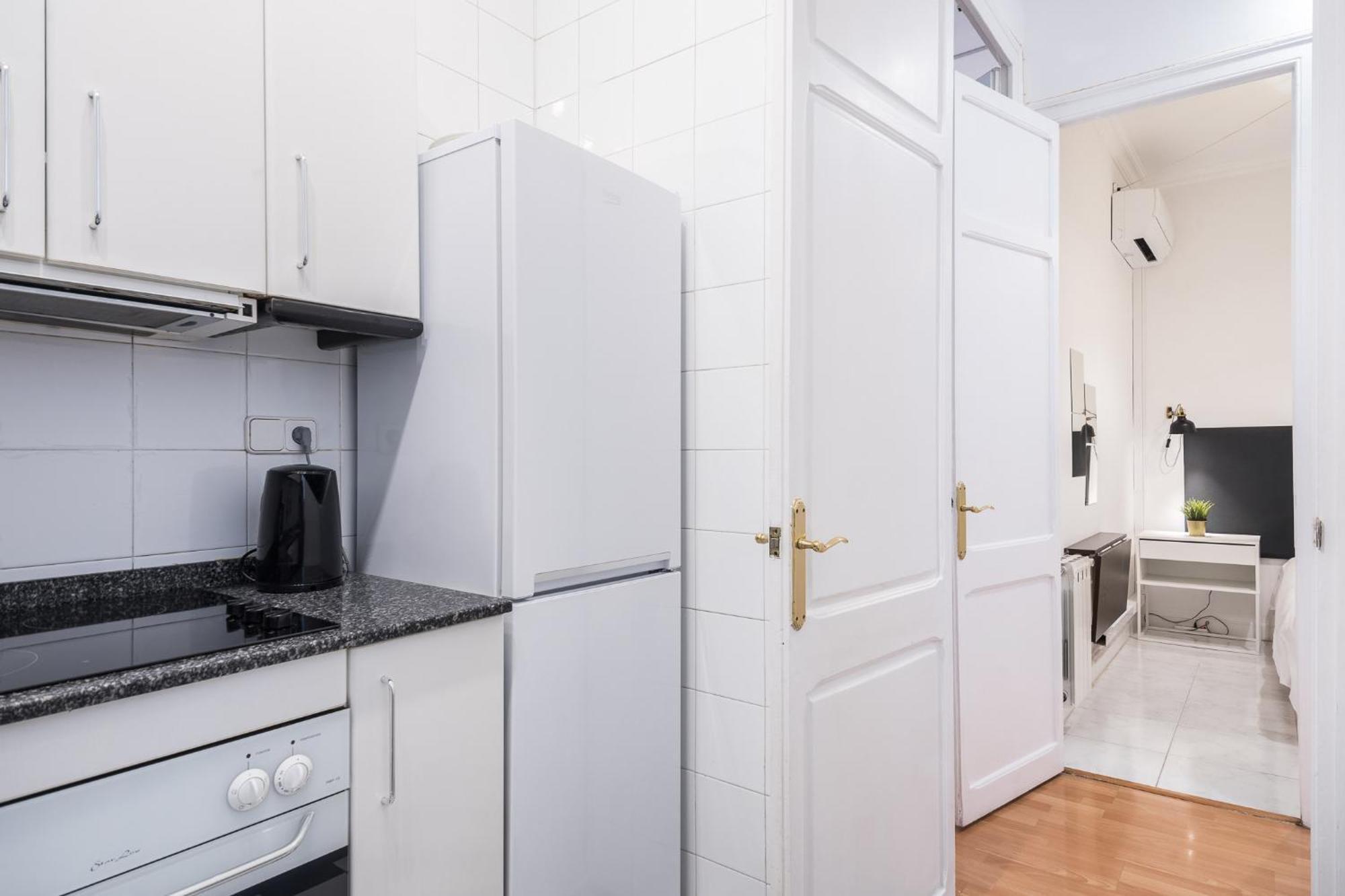 Experience Local Life In The Heart Of Gracia