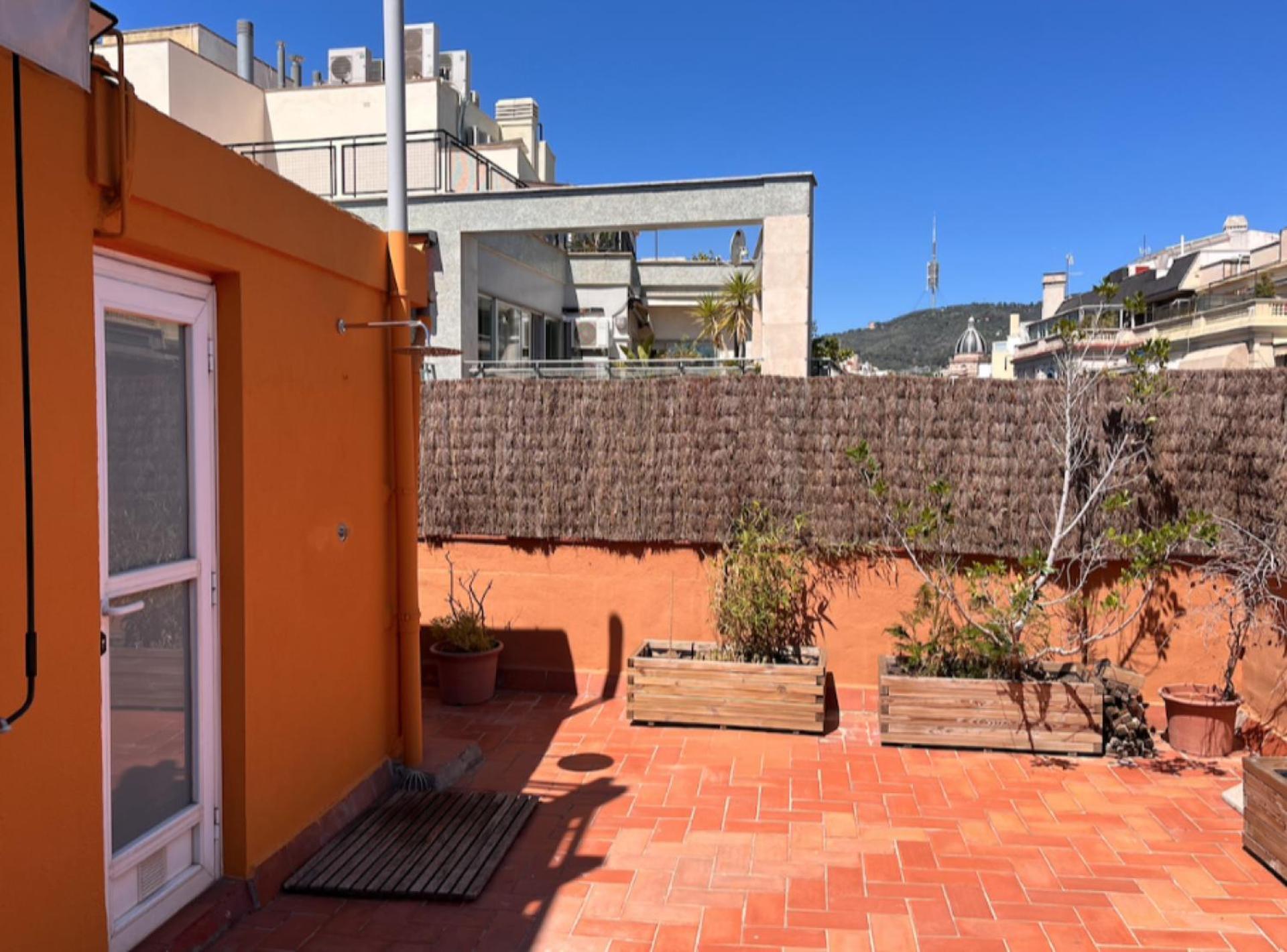 Appartement Balmes - Atico Con Terraza En Sant Gervasi Barcelone