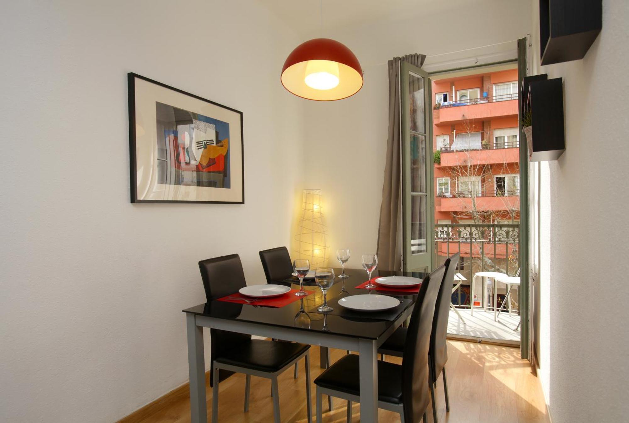 Apartment Gaudi Sagrada Familia