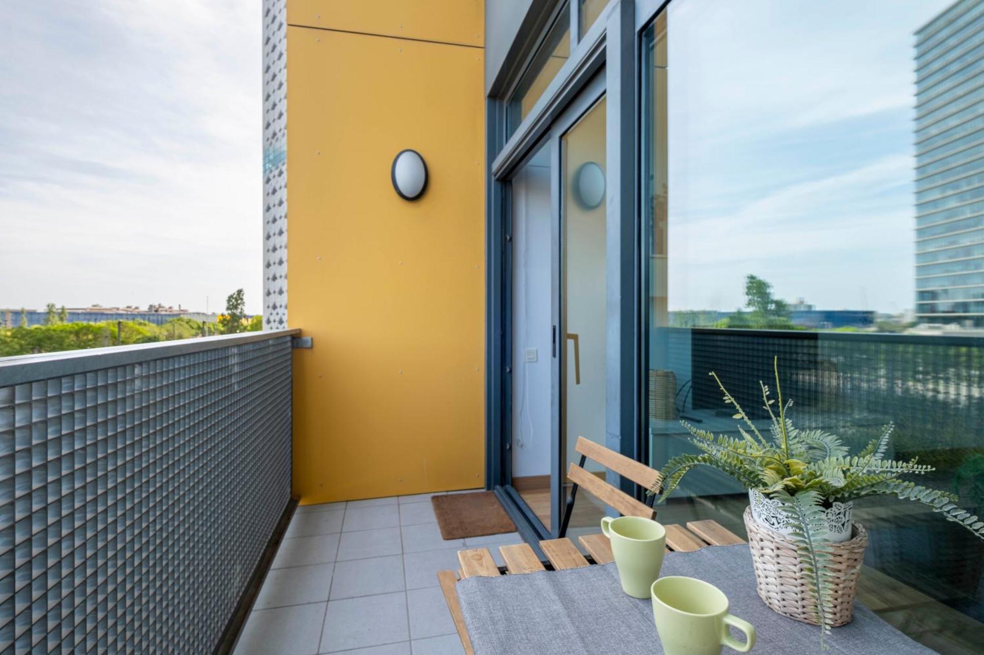 Duplex Fira Bcn And 15' From Bcn Center With Pool Apartment *