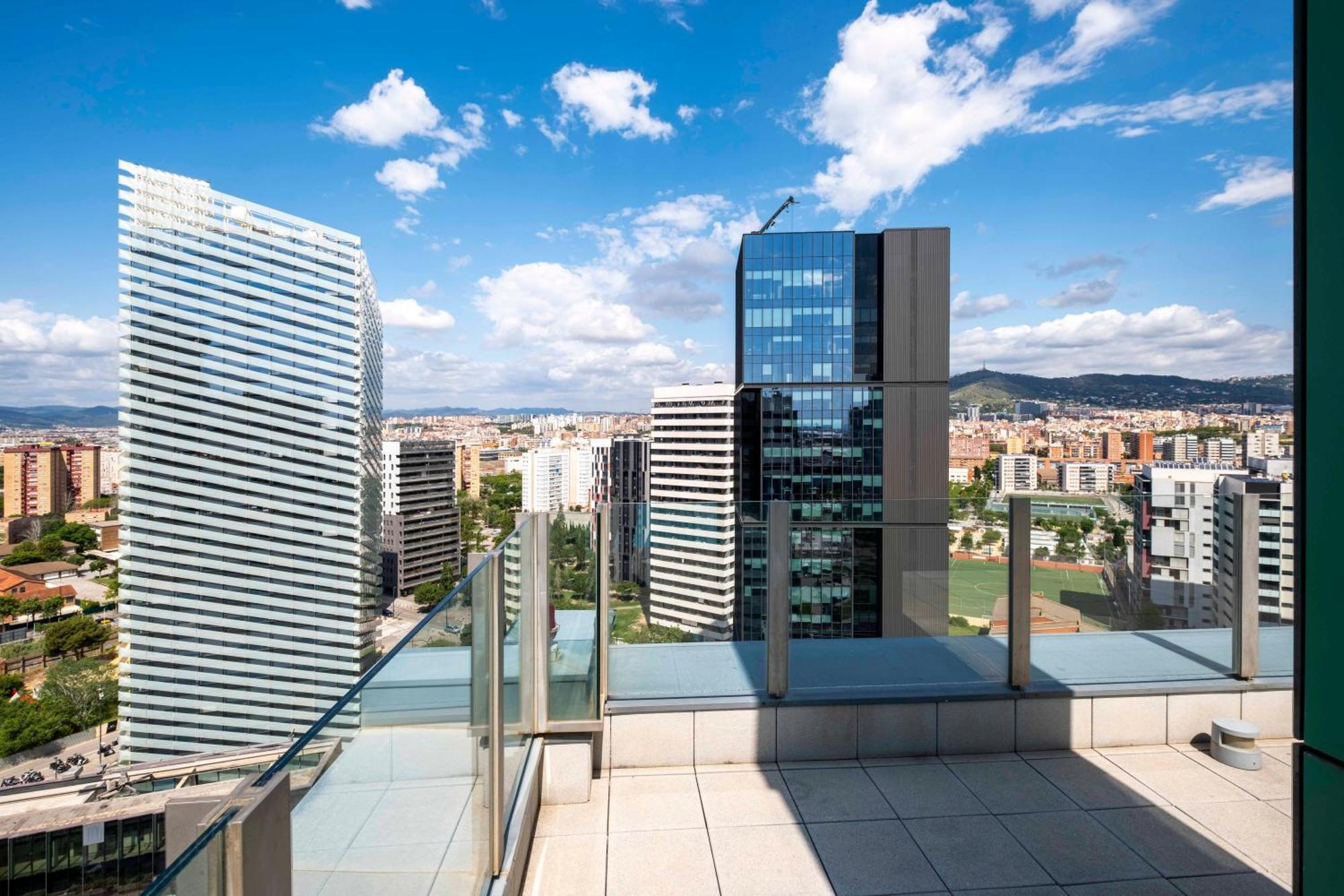 Duplex Fira Bcn And 15' From Bcn Center With Pool Apartment Barcelona