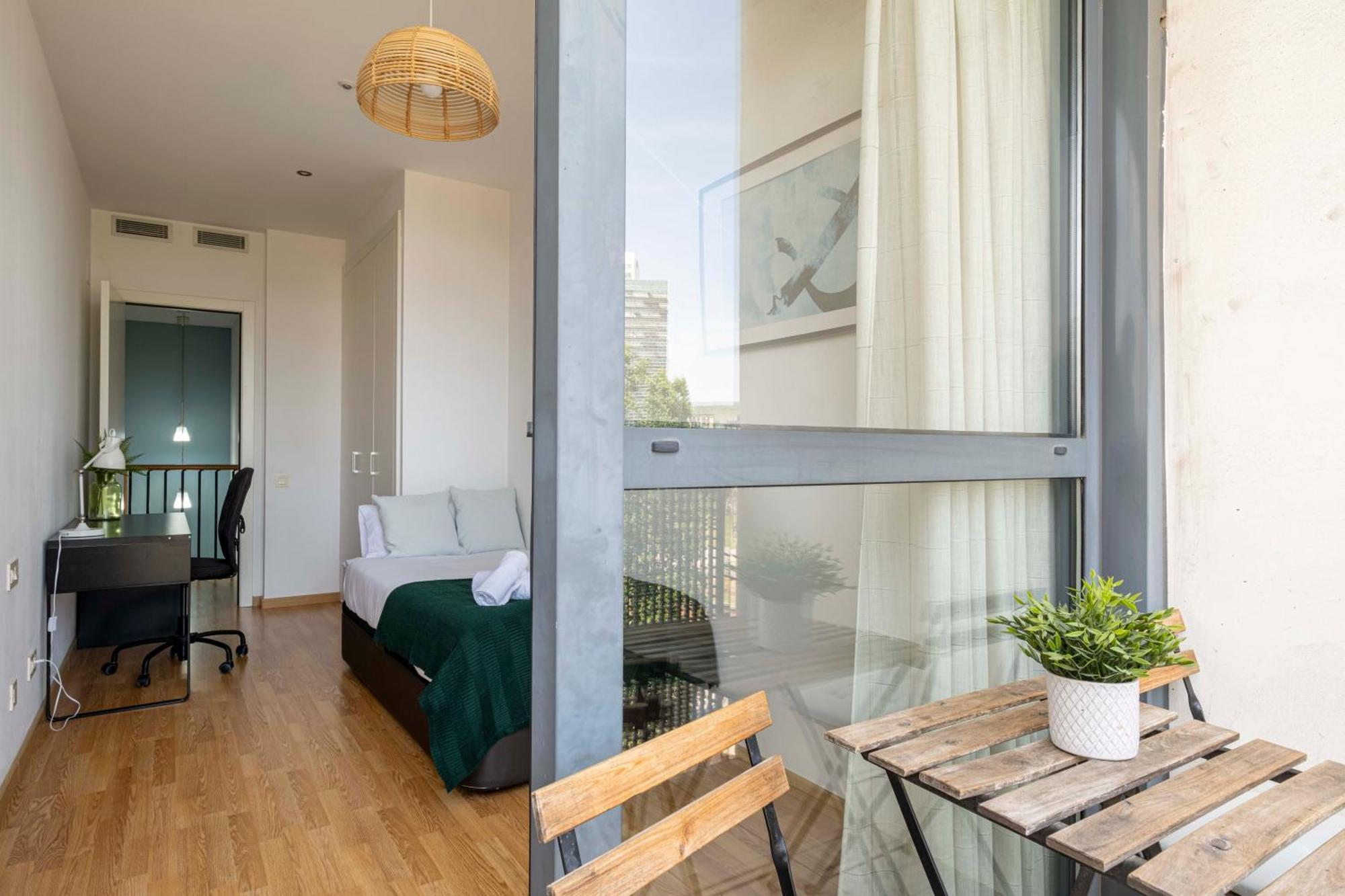 Duplex Fira Bcn And 15' From Bcn Center With Pool Apartment Barcelona
