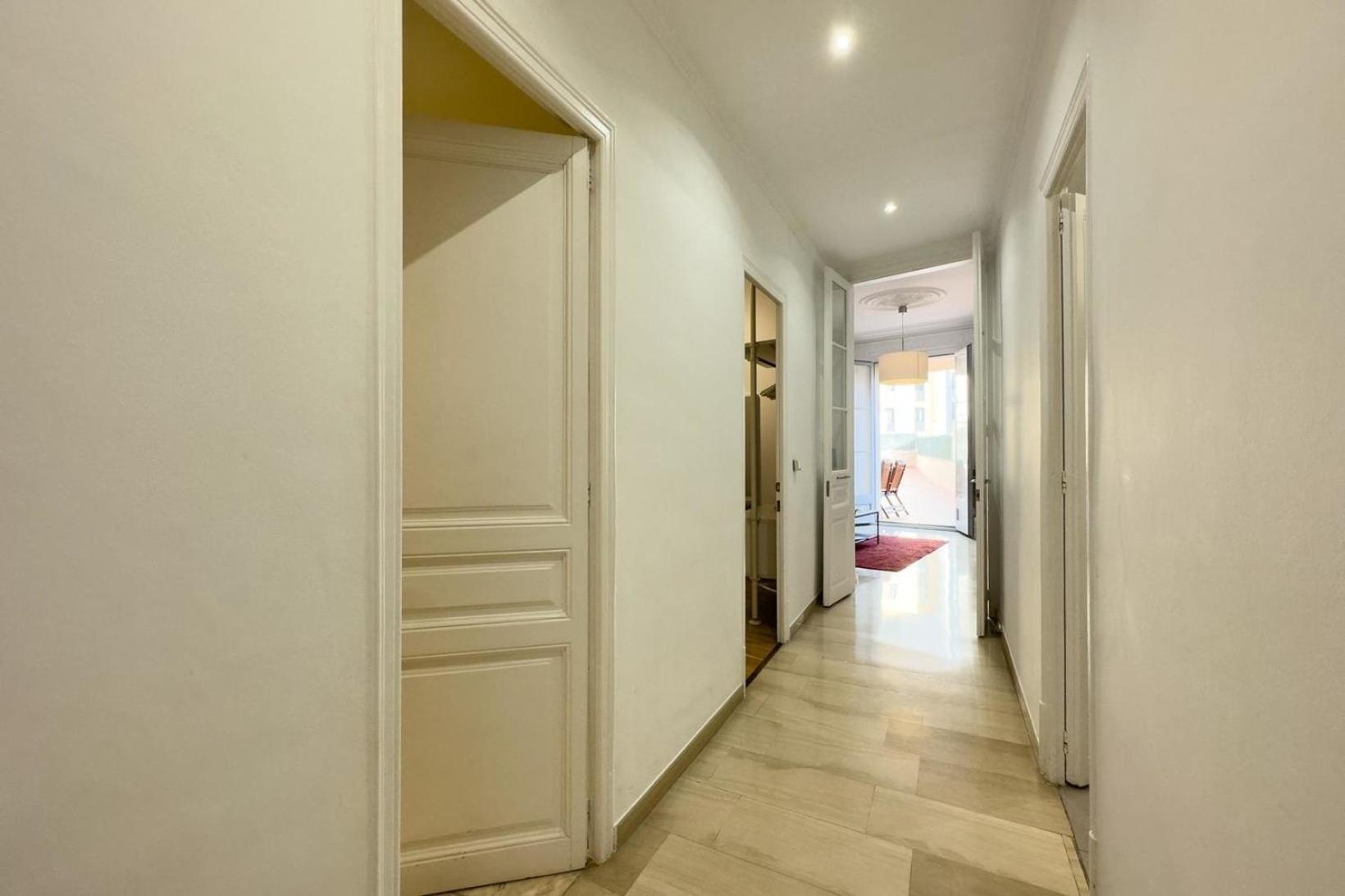 Apartment Fuer 5 Personen Ca 80 Qm In Barcelona-eixample, Costa Brava Costa Del Maresme