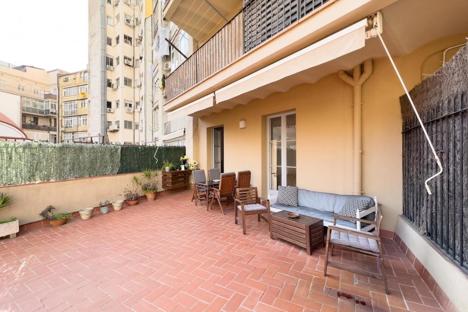Apartment Fuer 5 Personen Ca 80 Qm In Barcelona-eixample, Costa Brava Costa Del Maresme Barcelona