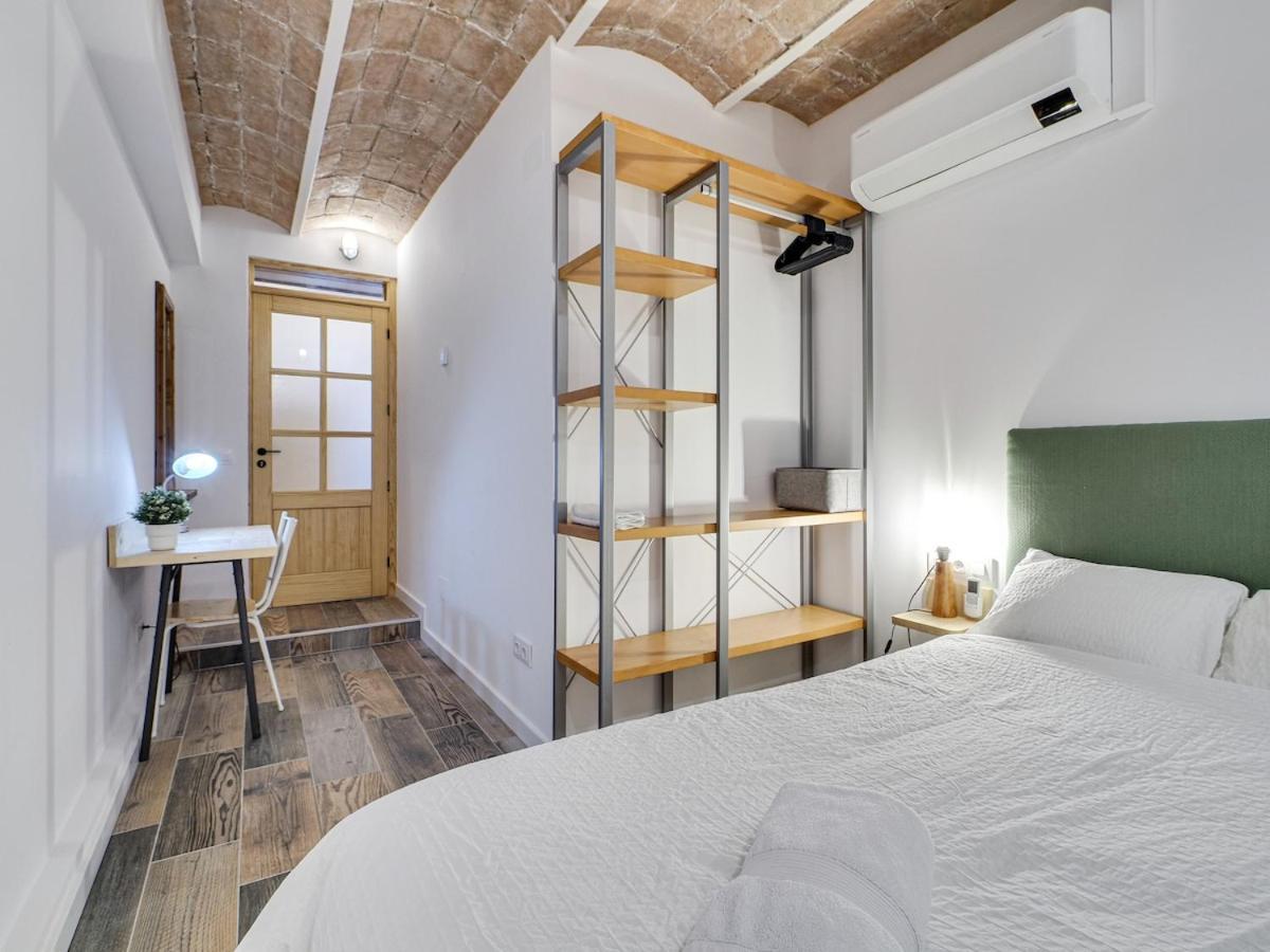 Concordia - Beautiful Flat, Spacious, 4 , 2 Bath