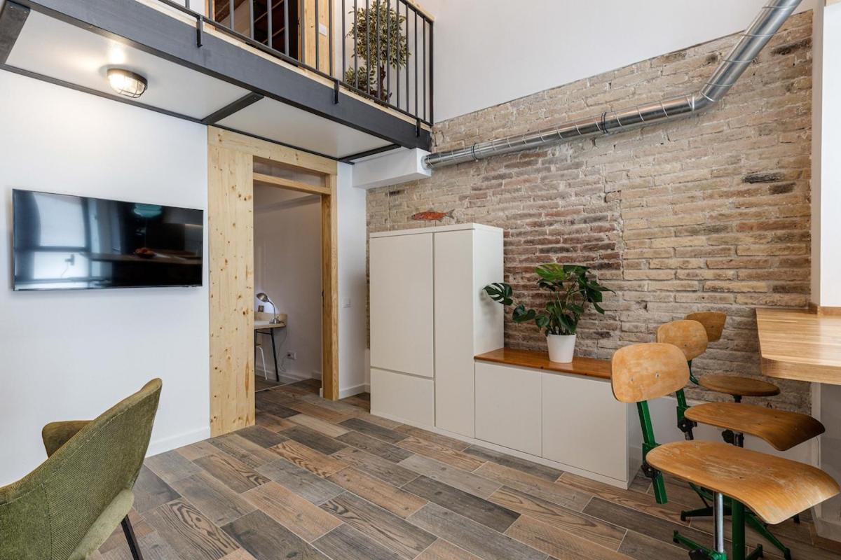 Concordia - Beautiful Flat, Spacious, 4 , 2 Bath