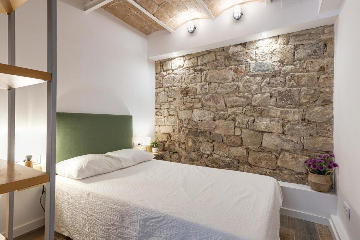 Apartment Concordia - Beautiful Flat, Spacious, 4 , 2 Bath Barcelona