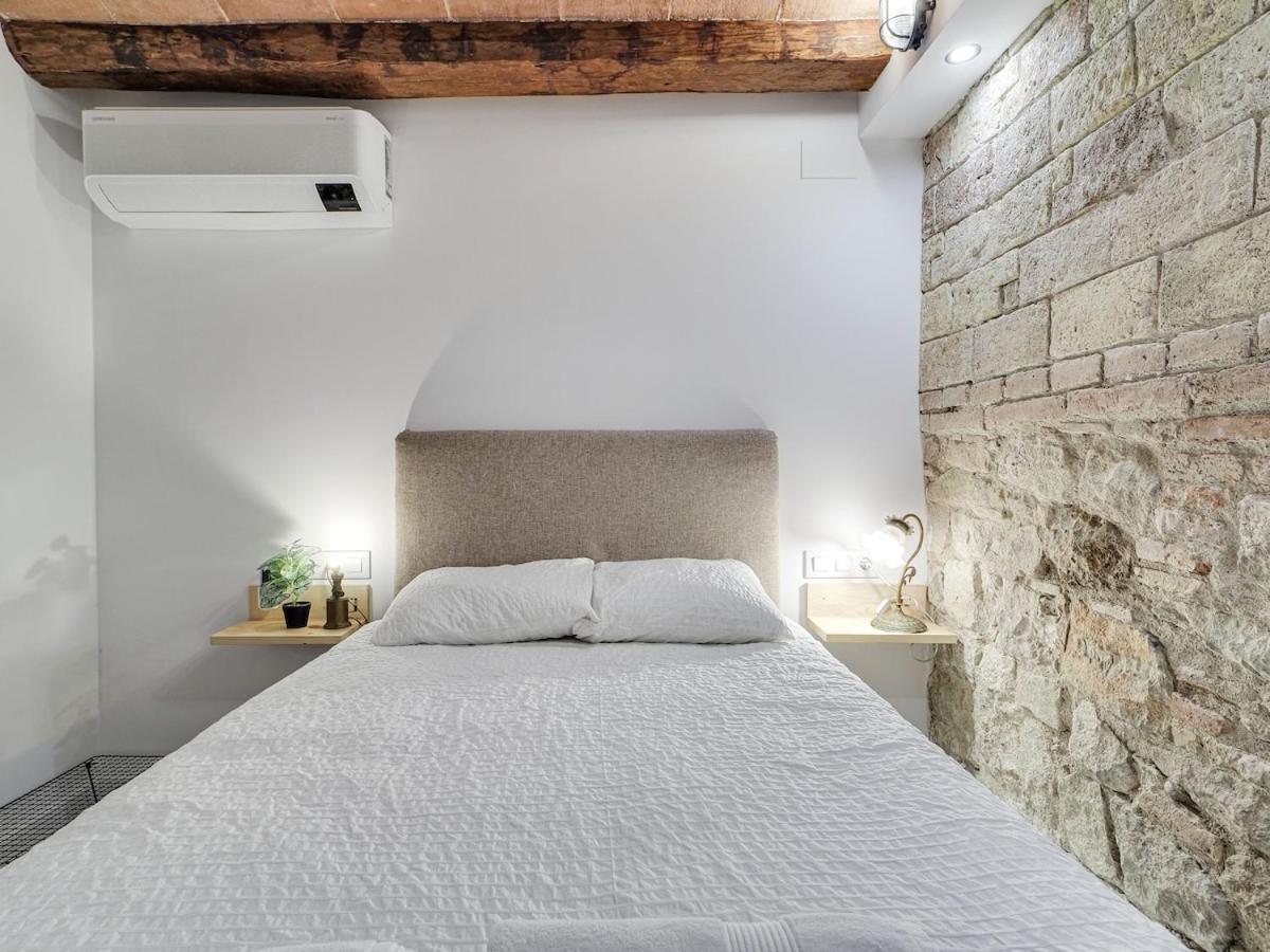 Concordia - Beautiful Flat, Spacious, 4 , 2 Bath Apartment Barcelona