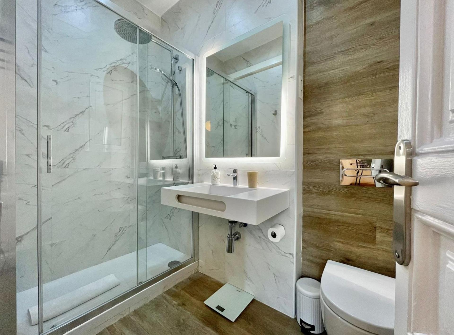 Apartamento Barcelonaforrent The Gaudí Barcelona