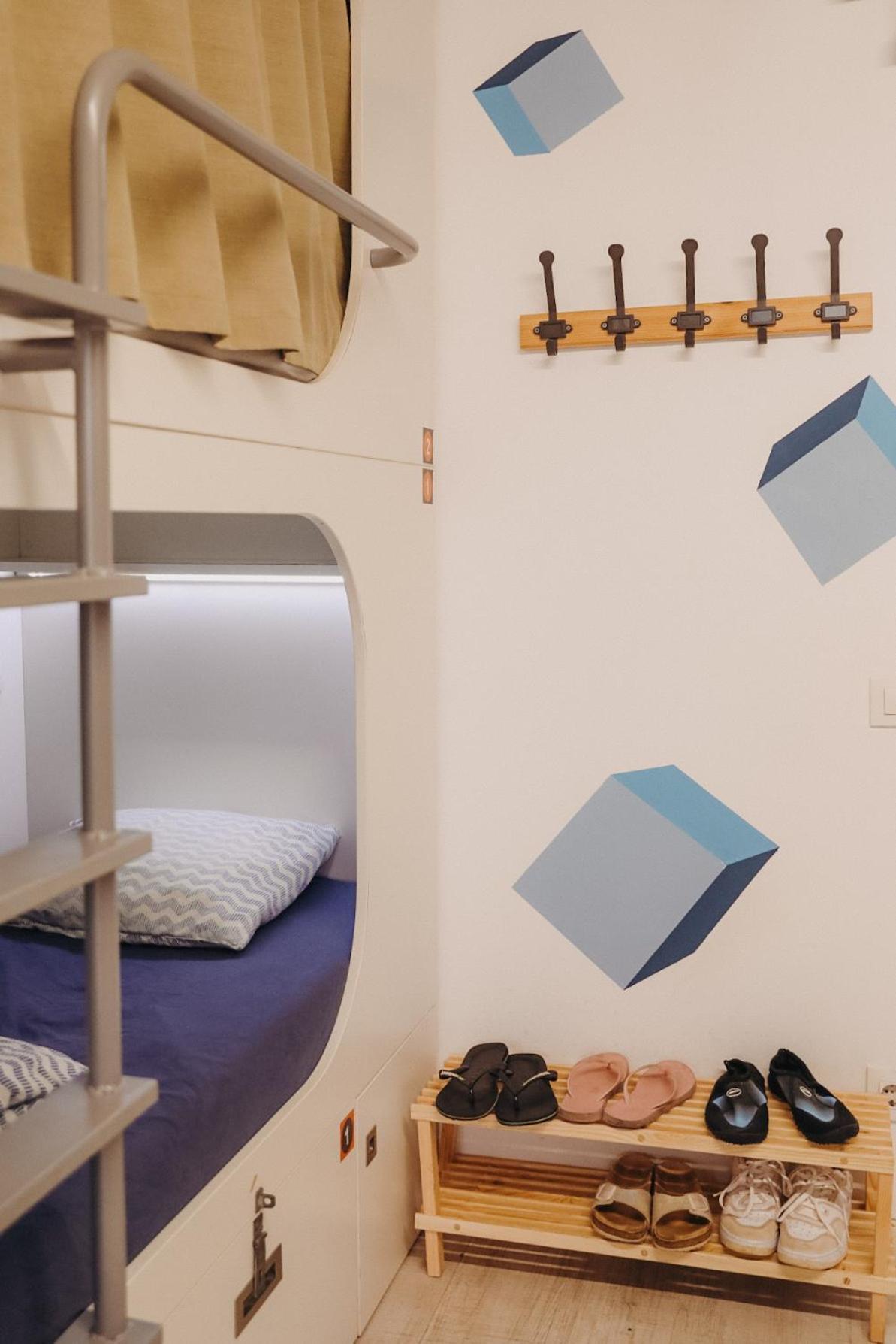 Onefam Ramblas Hostel Barcelona