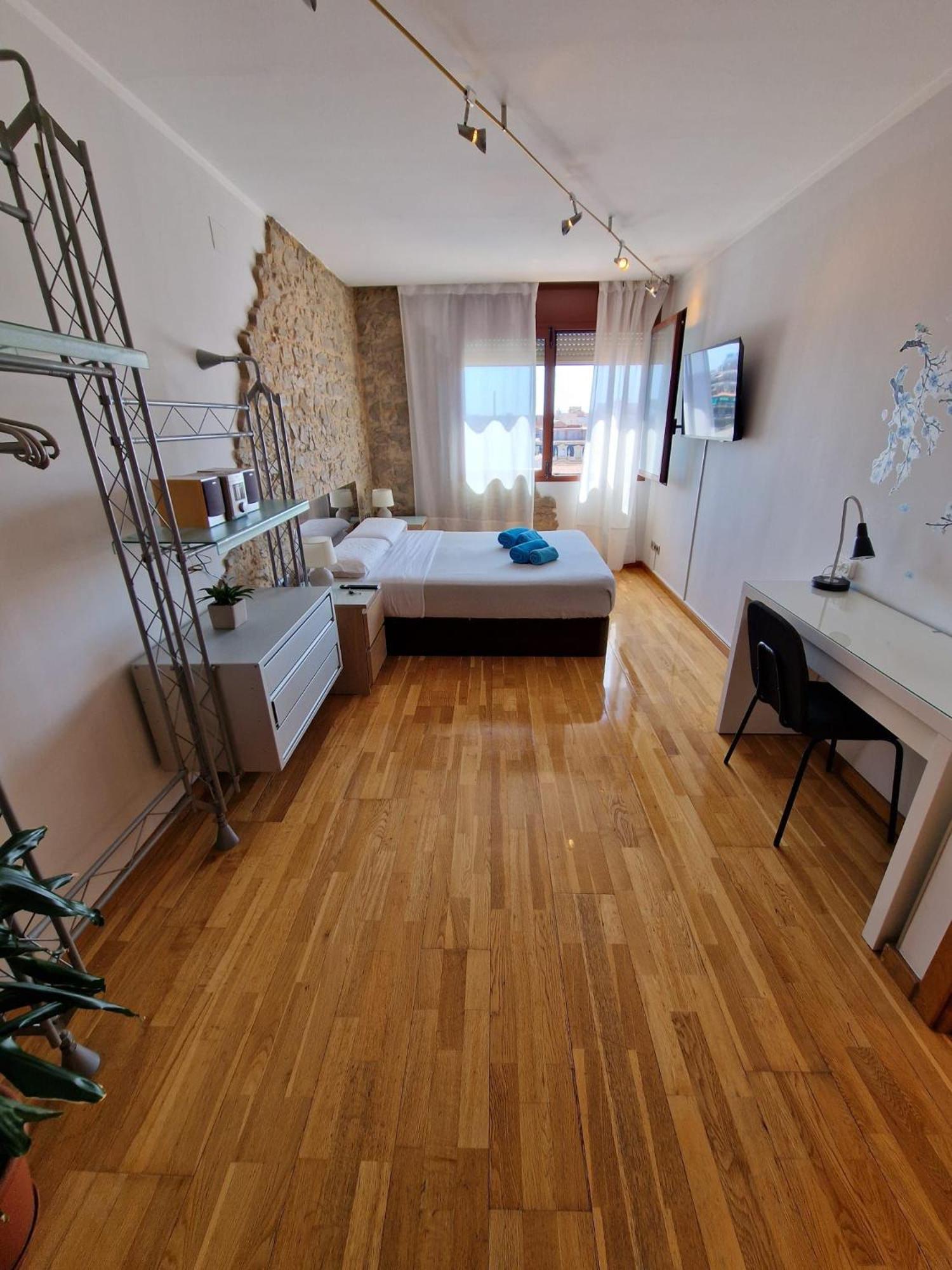 Aribau 33 * Barcelona