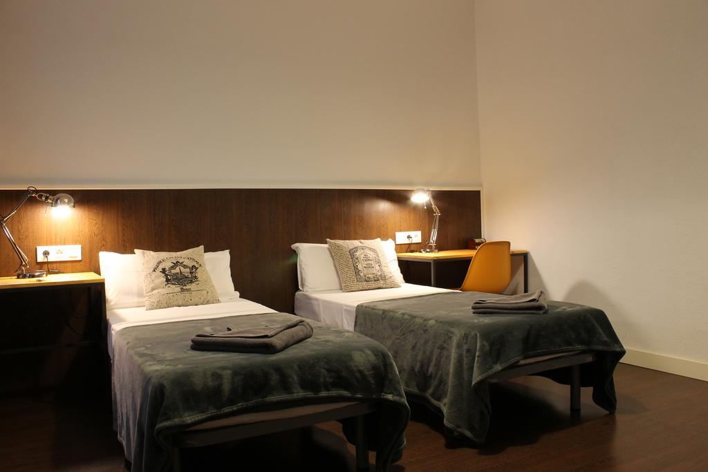 Appartement 185m² 8 Slaapkamer, 4 Privé Badkamer In Eixample