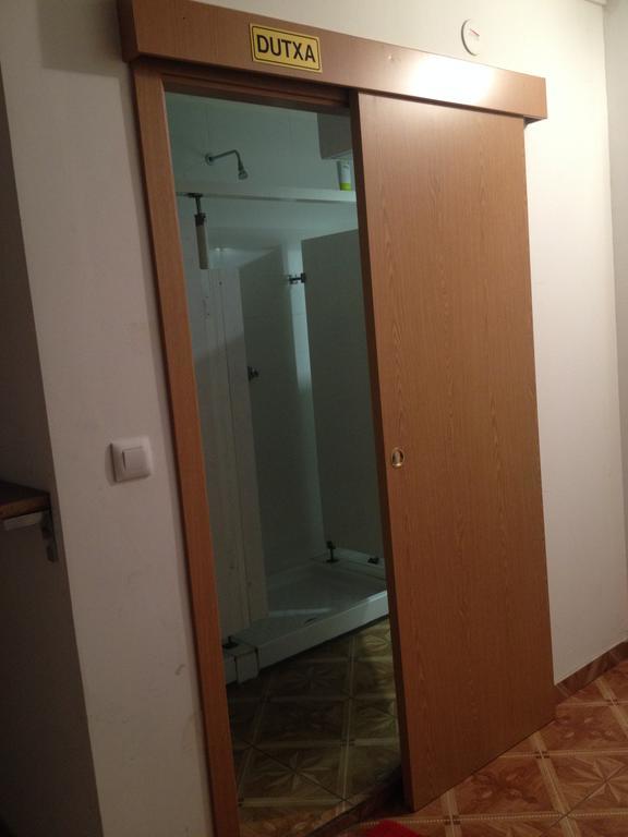 Guest house Ideal Sants 2*