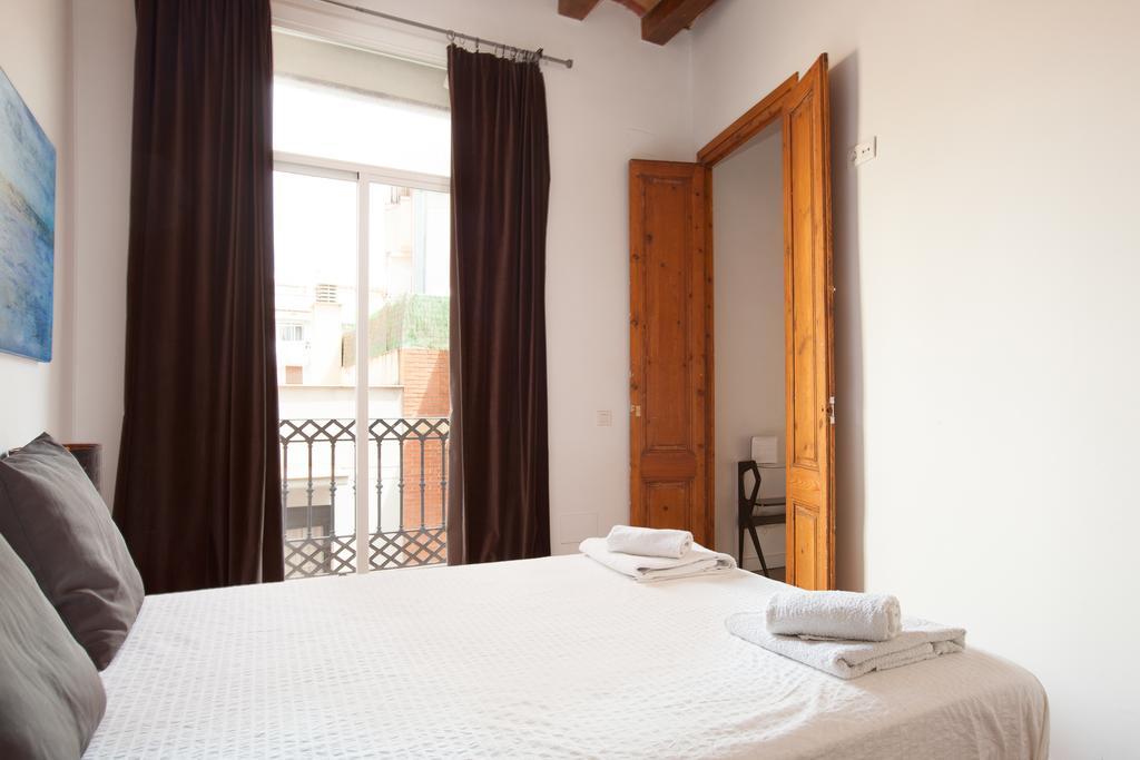 Nou De La Rambla Apartment Barcelona