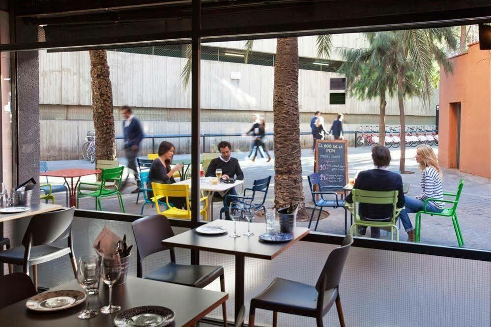 Sixties Rambla Hotel
