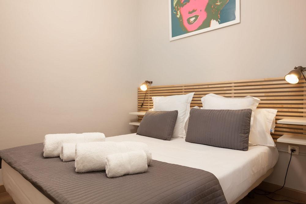 Apartment Easy Sleep Gaudi Terrace *